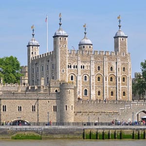 Buy Amazing London: See The Top 30 Landmarks – Sightseeing and Tours Now at Special Price in UAEMegaDeals.com Amazing London: See The Top 30 Landmarks Sightseeing and Tours