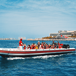 Buy 90 Mins Guided Sightseeing Boat Tour – Boat Tours and Cruises Now at Special Price in UAEMegaDeals.com 90 Mins Guided Sightseeing Boat Tour Boat Tours and Cruises