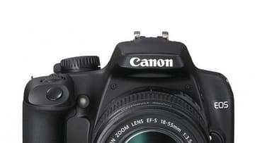Canon EOS 1000D with 18-55 IS Lens Kit